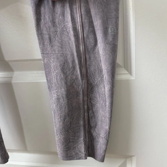 Lululemon Fast and Free 25” Pocket Legging *Ice Wash Violet Verbena - Picture 4 of 6